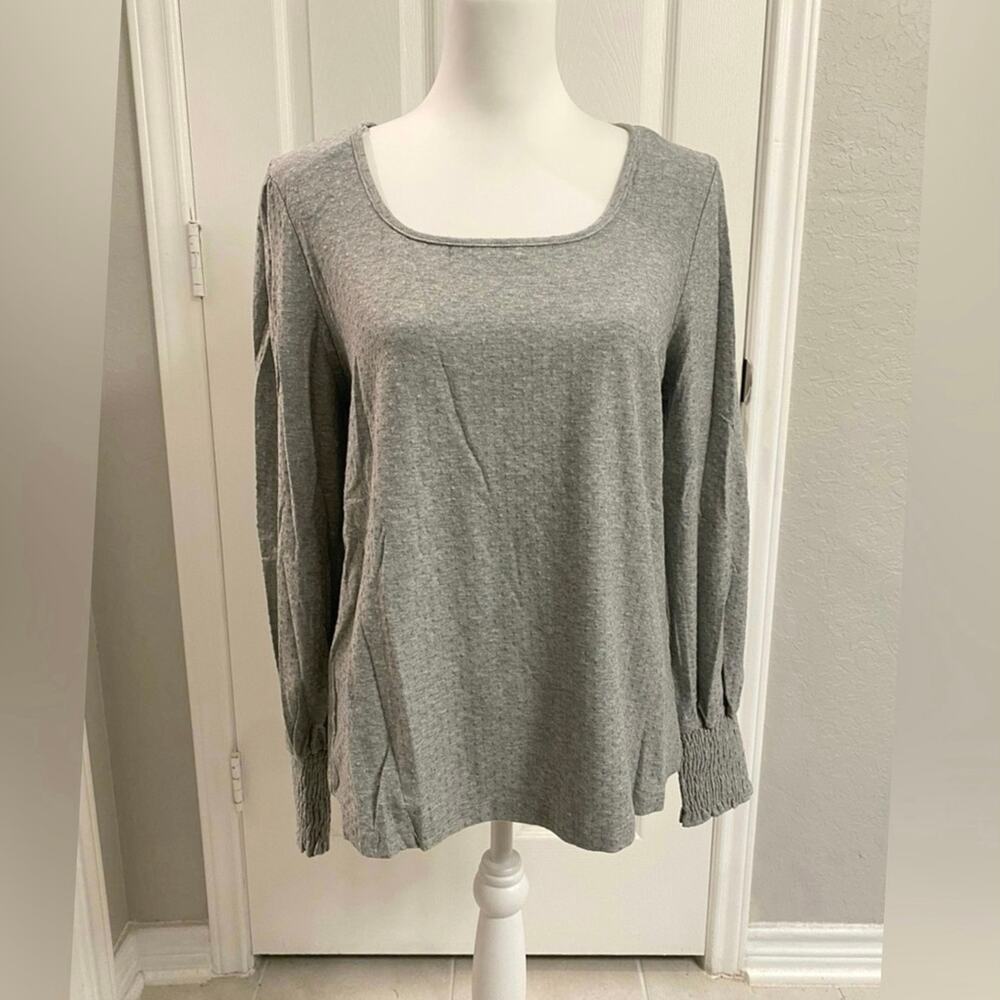 Hayden Los Angeles NWT Gray Scoop Neck Top Smocked Cuff Long Sleeve Medium